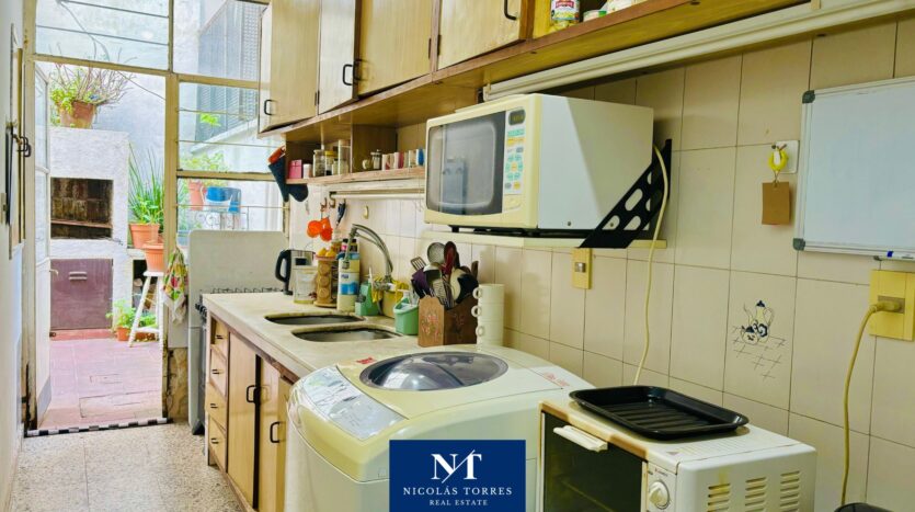 Venta De Casa En Punta Carretas, 4 Dormitorios Con Azotea Tríplex