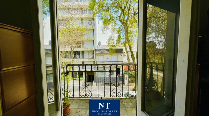 Venta De Casa En Punta Carretas, 4 Dormitorios Con Azotea Tríplex