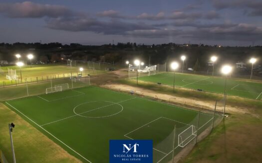 Venta de Complejo Deportivo en Las Piedras (Canelones) + Llave del Negocio